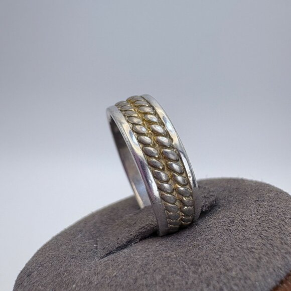 VTG Two Tone Sterling Silver 925 Braided Design Band Ring Size 8 - Picture 4 of 8